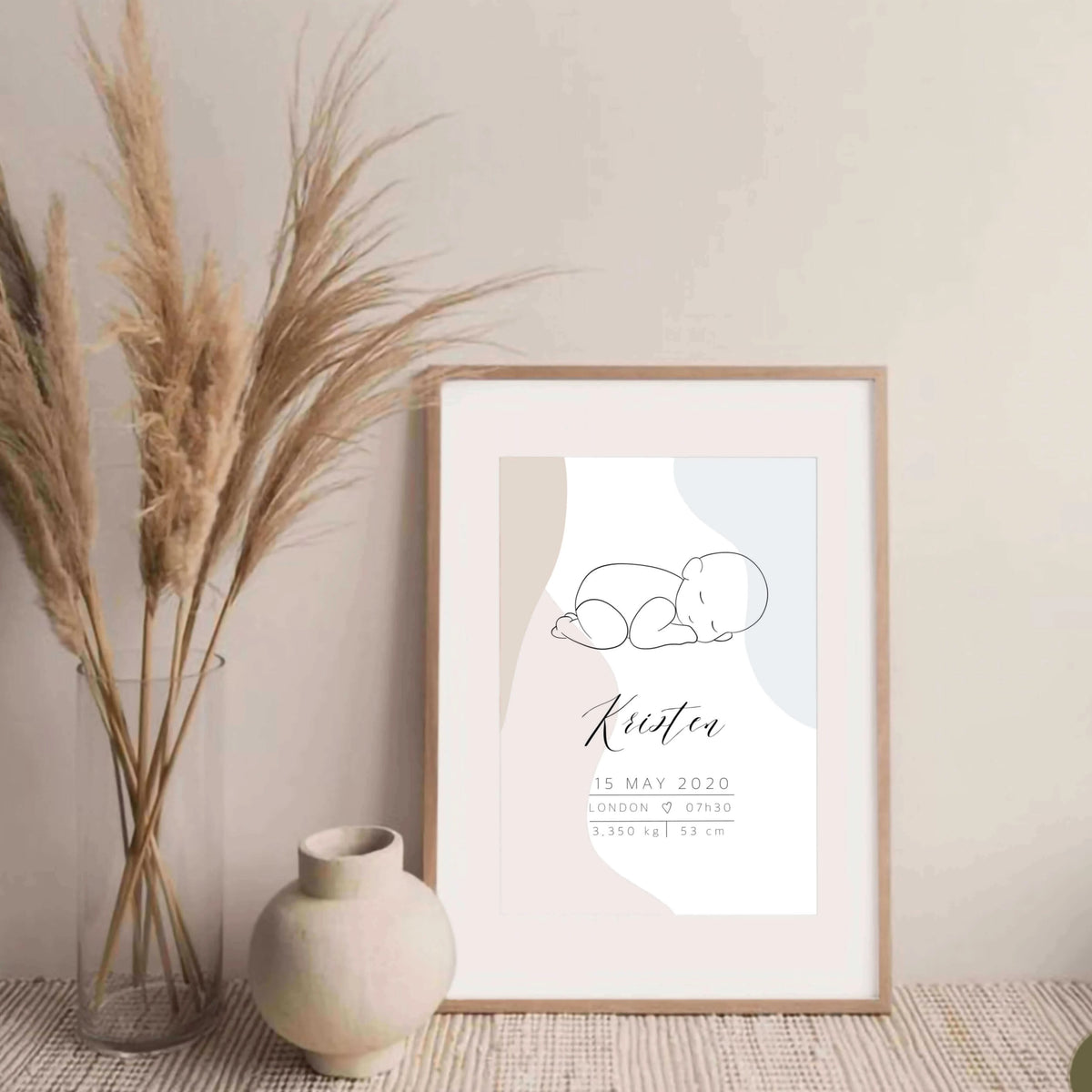 Wandposter in Kinderzimmer mit beigen Hintergrund