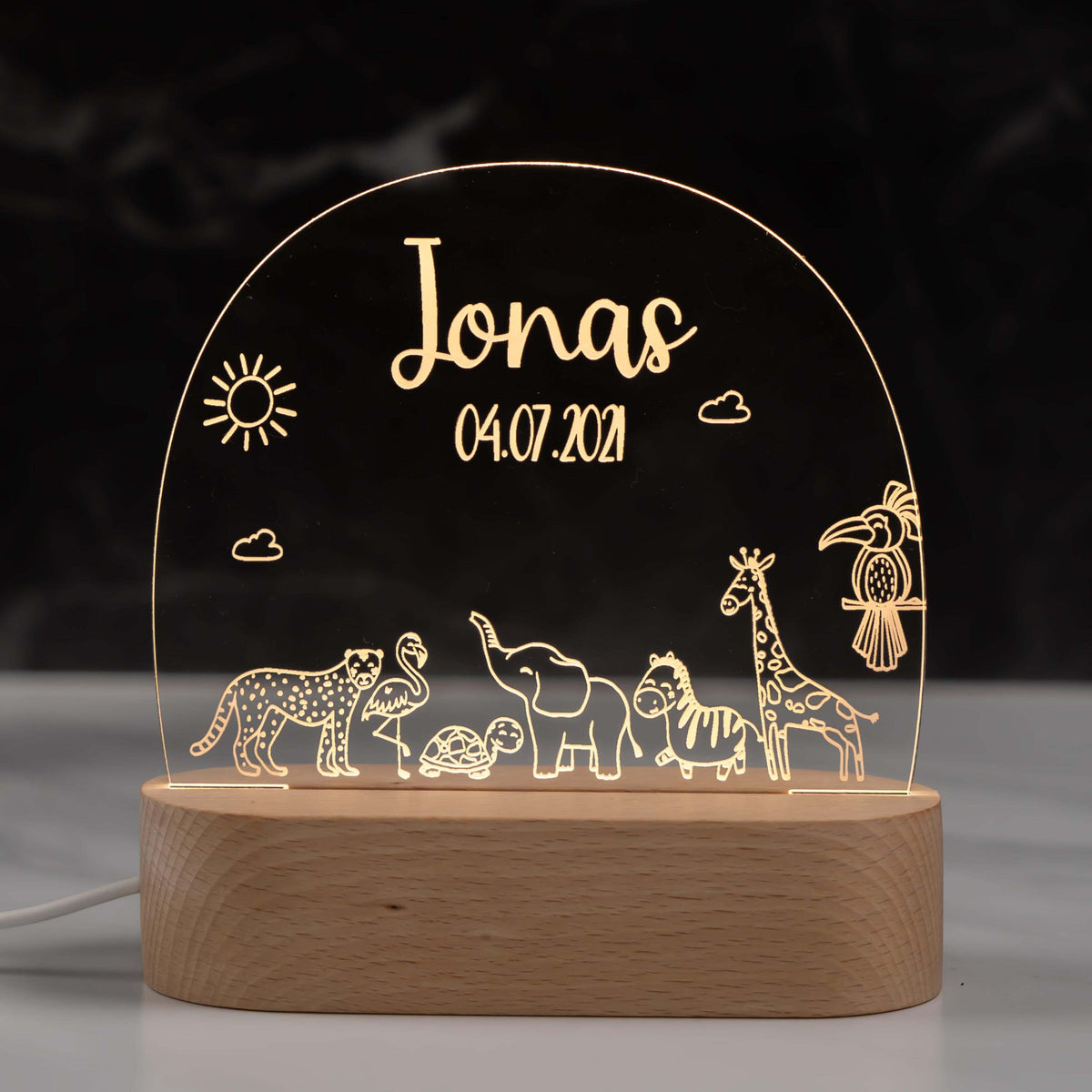 personalisiertes geschenk nachtlampe mit safari und geburtsdatum