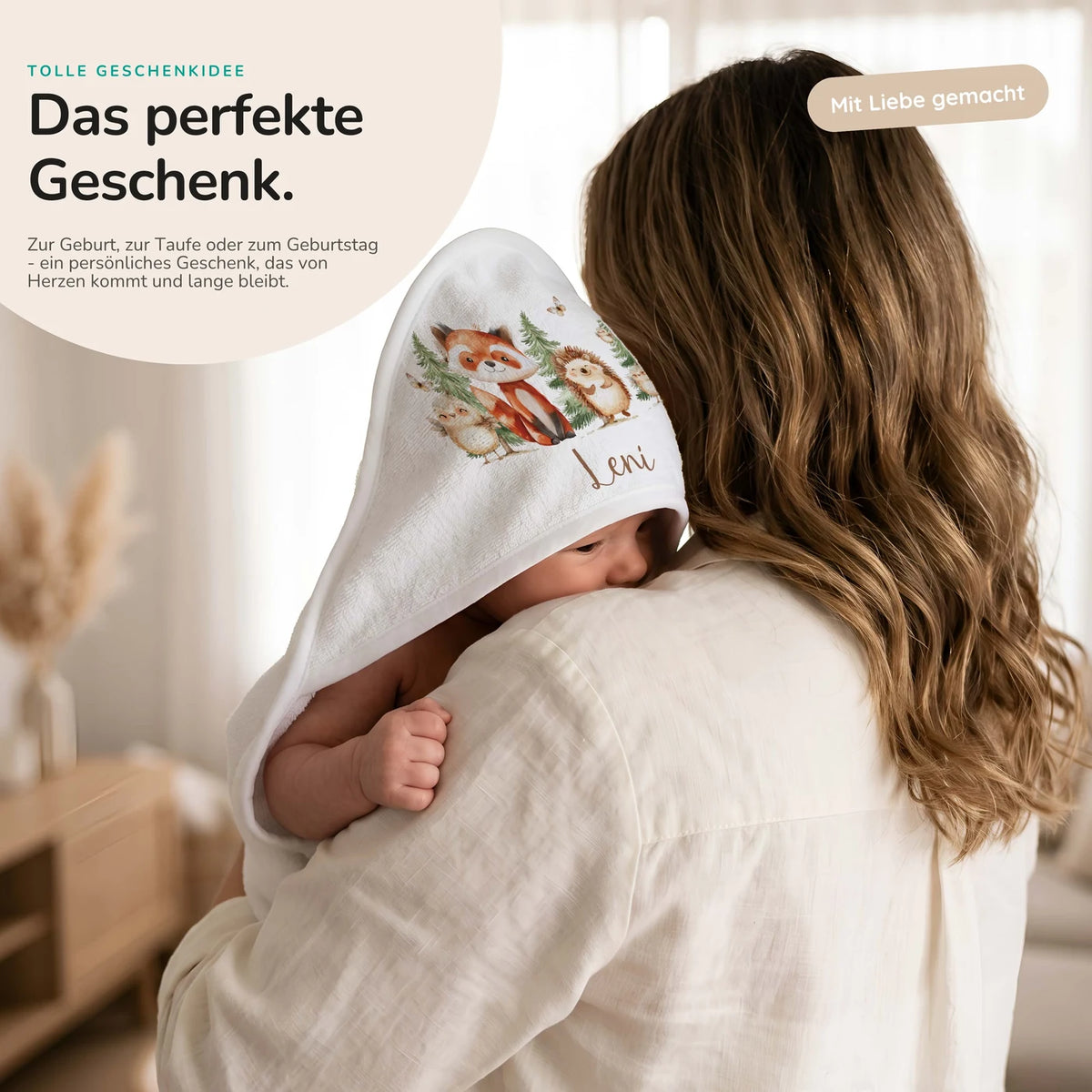 Personalisiertes Kapuzenhandtuch Baby – Waldfreunde Tannen