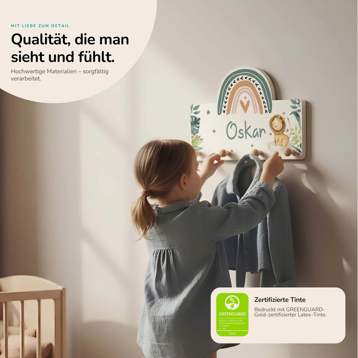 Kindergarderobe Holz personalisiert - Löwe