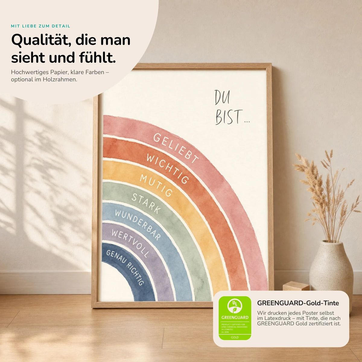 Kinderposter âRegenbogen Du bistâ im Holzrahmen auf dem Regal â Poster mit SprĂŒchen fĂŒrs Kinderzimmer