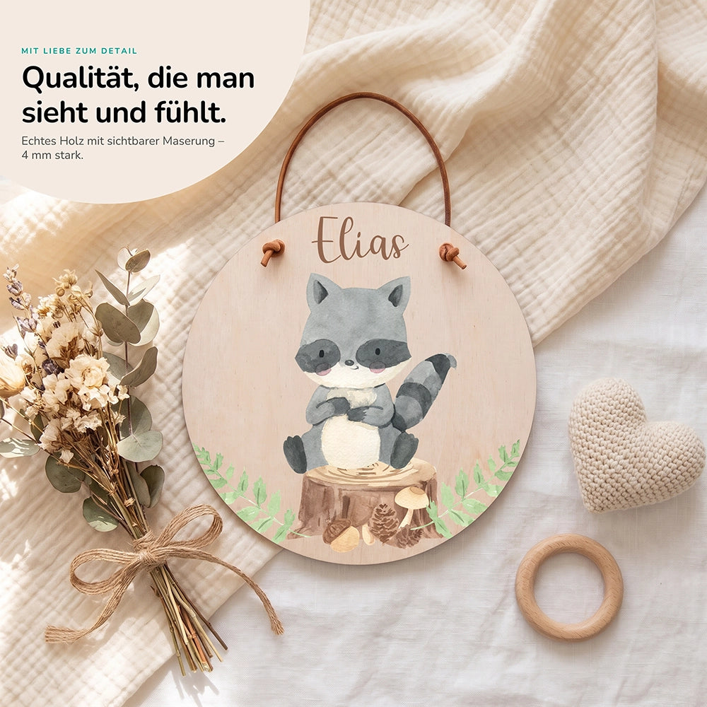 TĂŒrschild Kinderzimmer personalisiert mit Name WaschbĂ€r im Wald