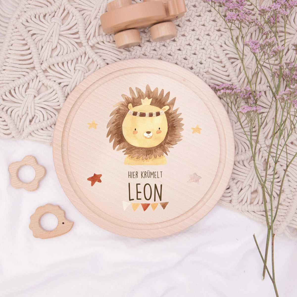 Rundes personalisiertes Frühstücksbrettchen Boho Löwe mit Namen für Kinder