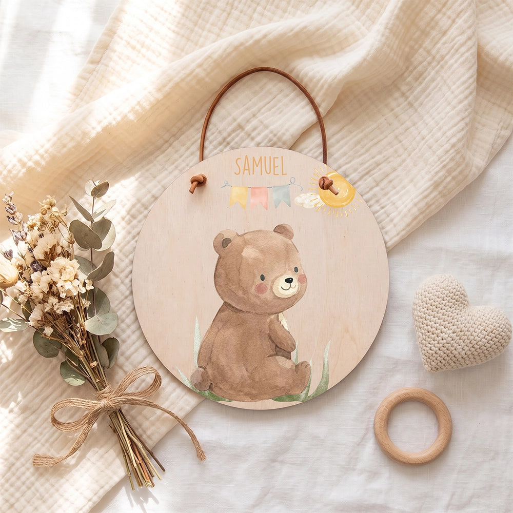 Türschild Kinderzimmer personalisiert mit Name Bär mit Wimpelkette