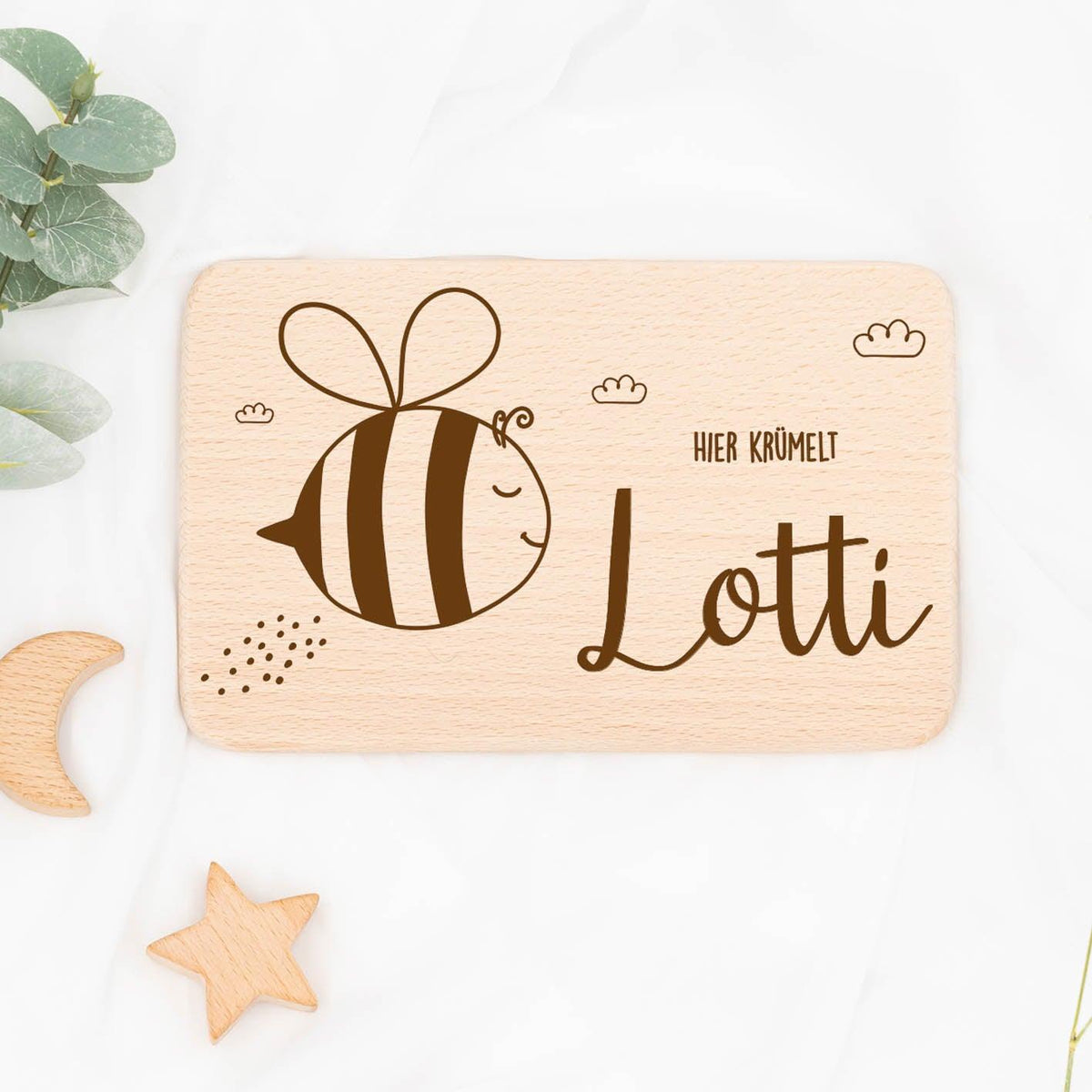 personalized breakfast board with bee design