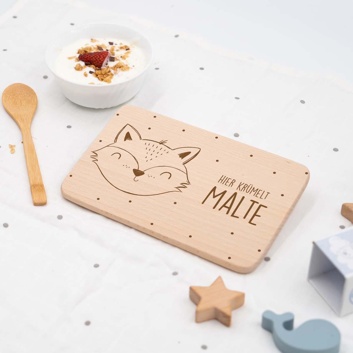 engraved breakfast board with custom name and motif