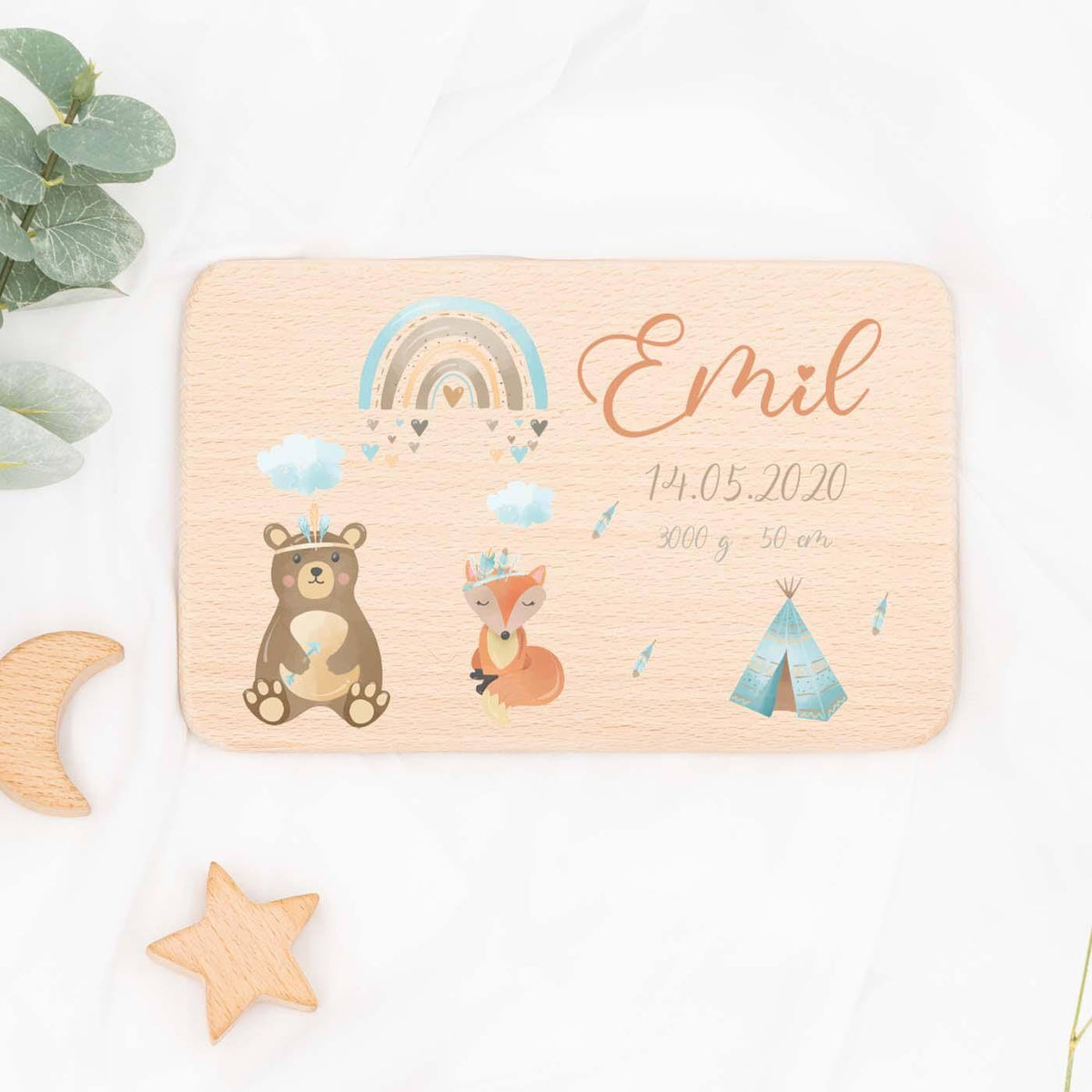 personalisiertes frühstücksbrettchen mit tipi design