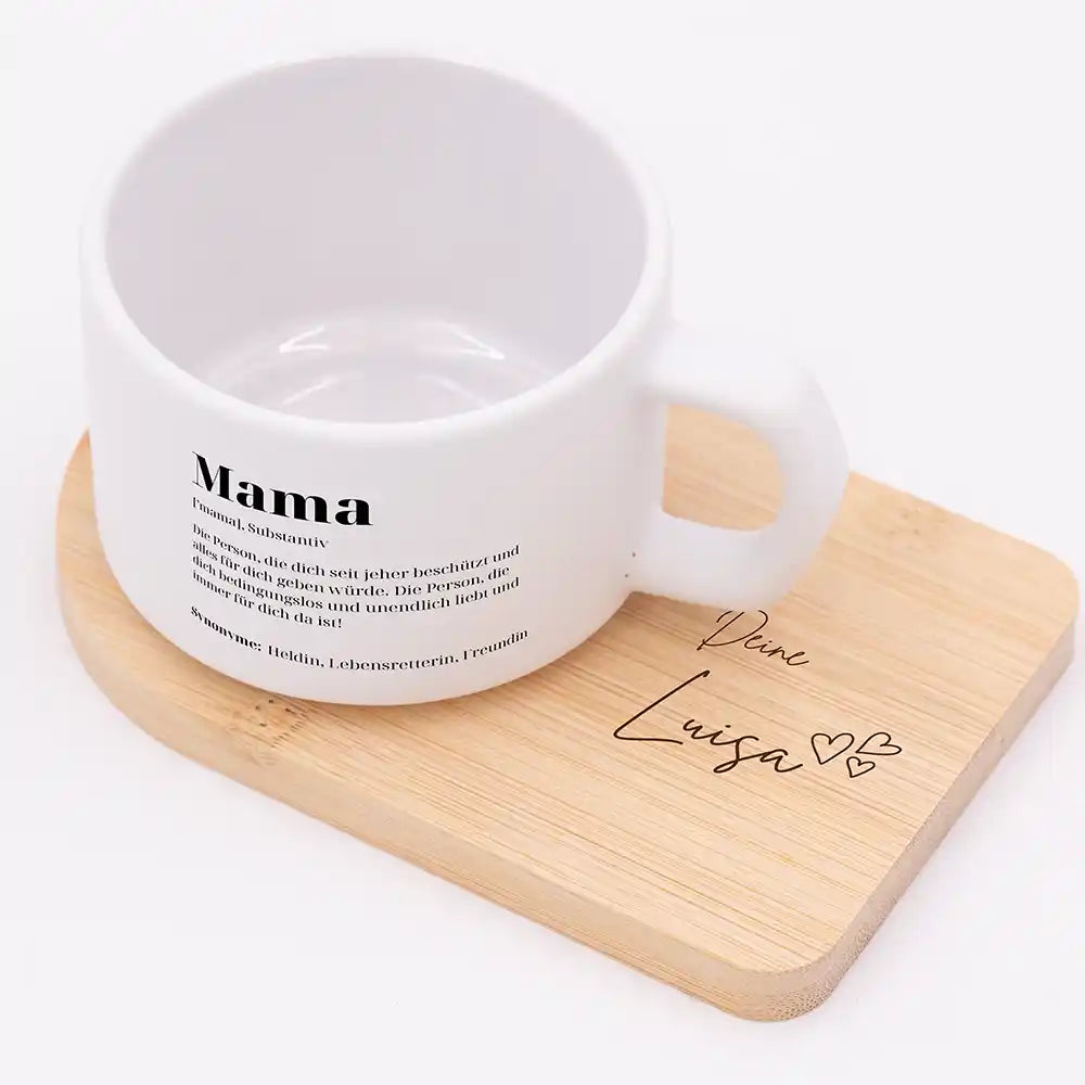 Muttertagsgeschenk Keramikbecher Mama Definition – matter Keramikbecher personalisiert mit Bambus-Untersetzer Gravur