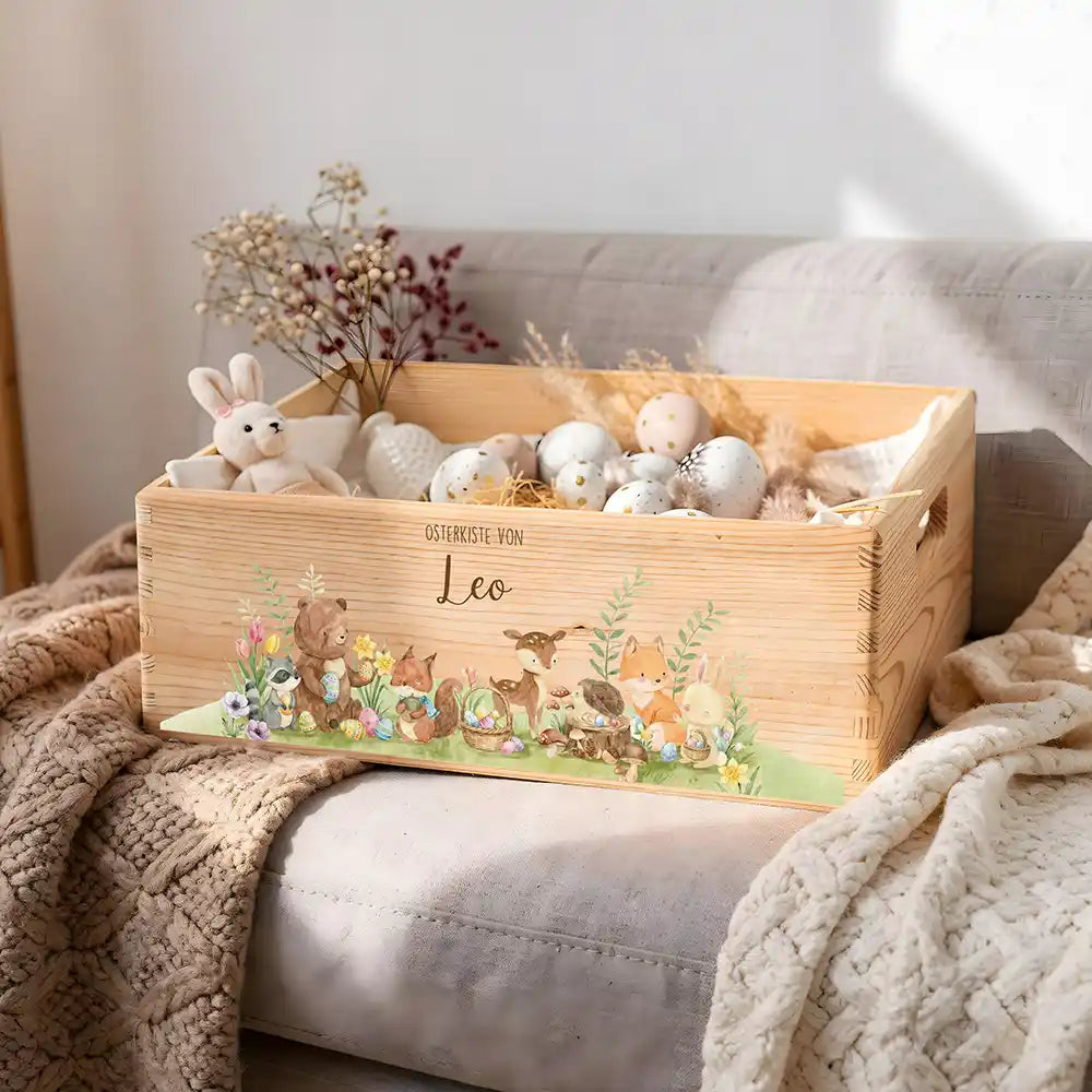 Osterkiste Holz personalisiert - Glückliche Tiere