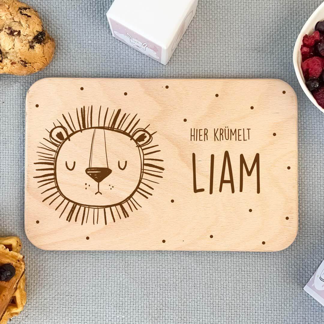 close-up of engraved name on personalized breakfast board