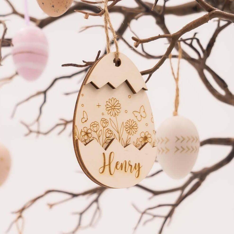 Easter decoration made of wood with personalized engraving