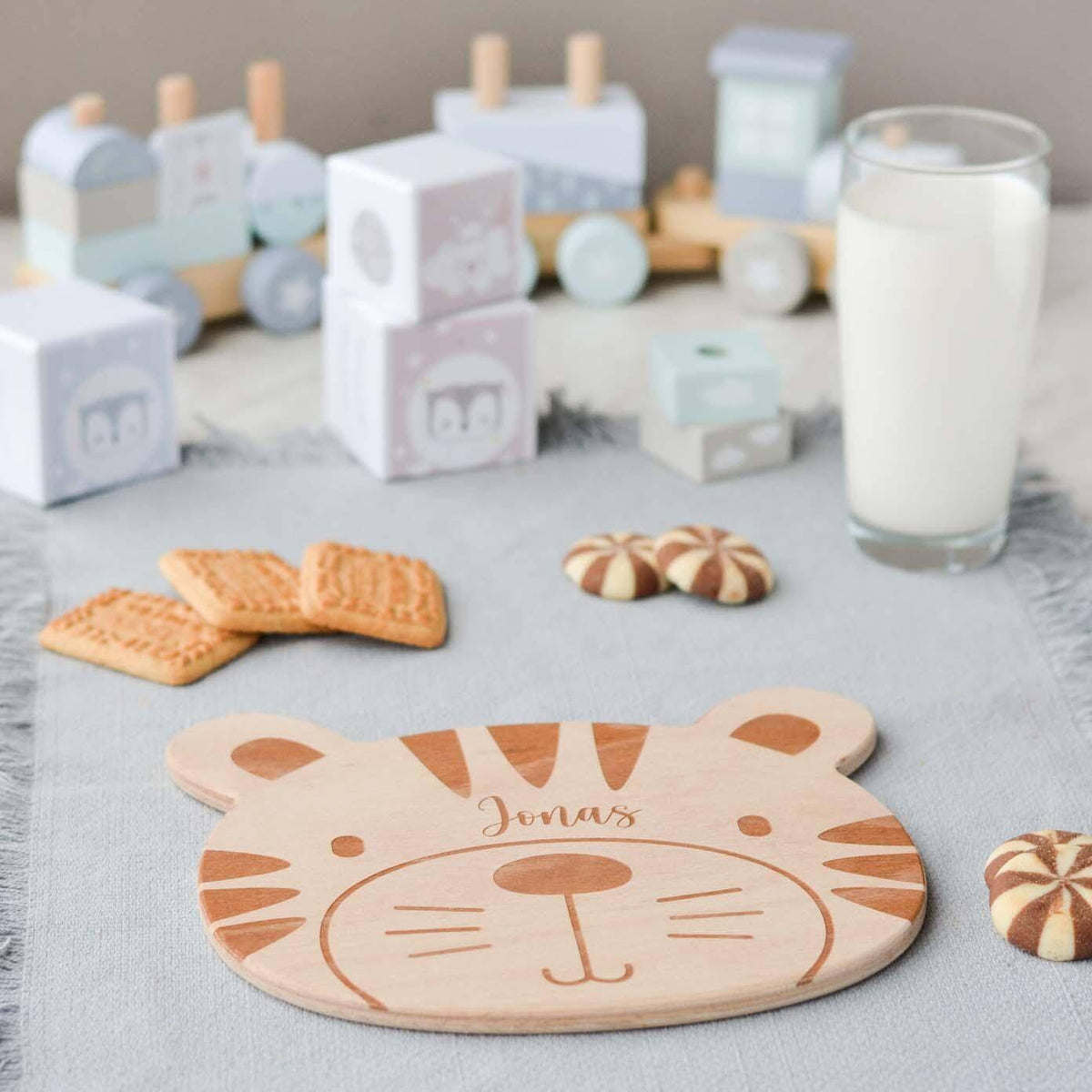 personalized tiger face breakfast board with custom name