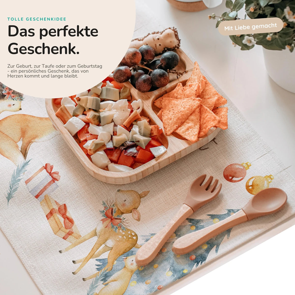 Tischset Kinder personalisiert Weihnachtsmotiv - Schneeflocken-Tierbande