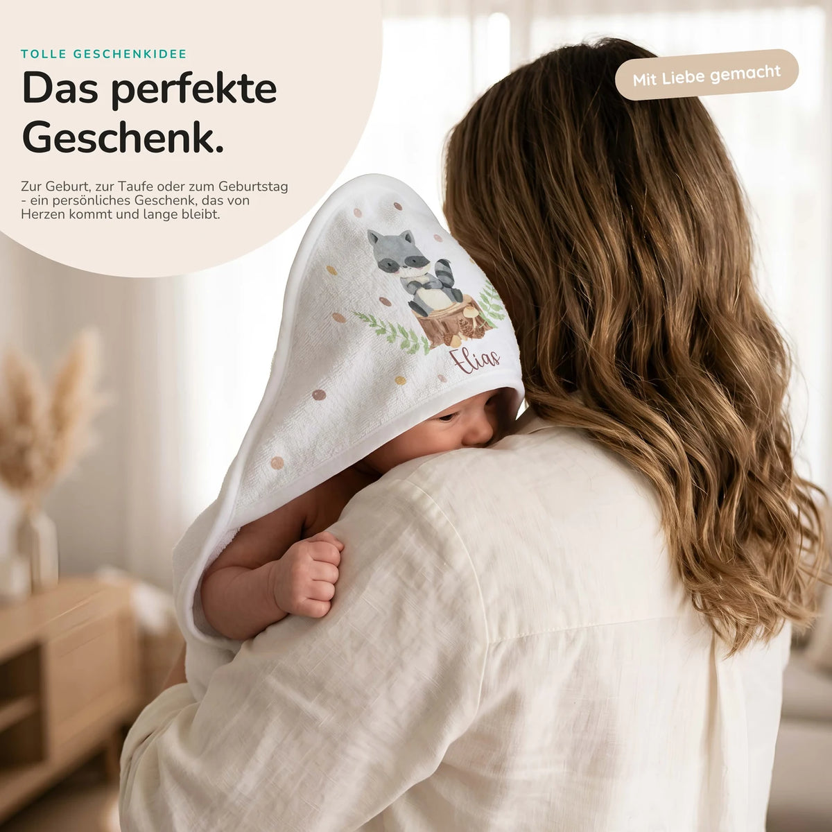 Personalisiertes Kapuzenhandtuch Baby – Waschbär Wald