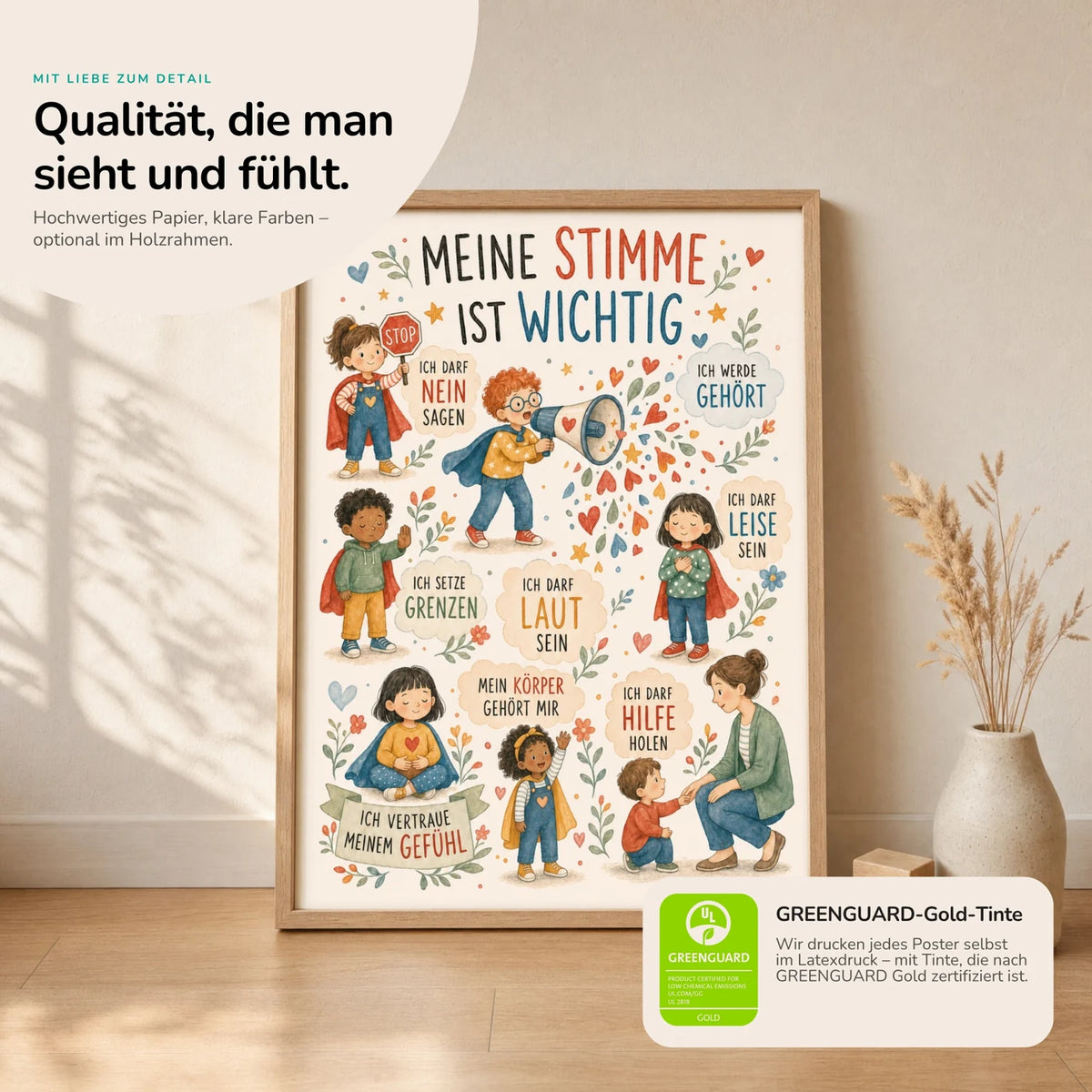 Kinderposter „Wimmelbild Meine Stimme“ im Holzrahmen auf dem Regal – Poster mit Sprüchen fürs Kinderzimmer