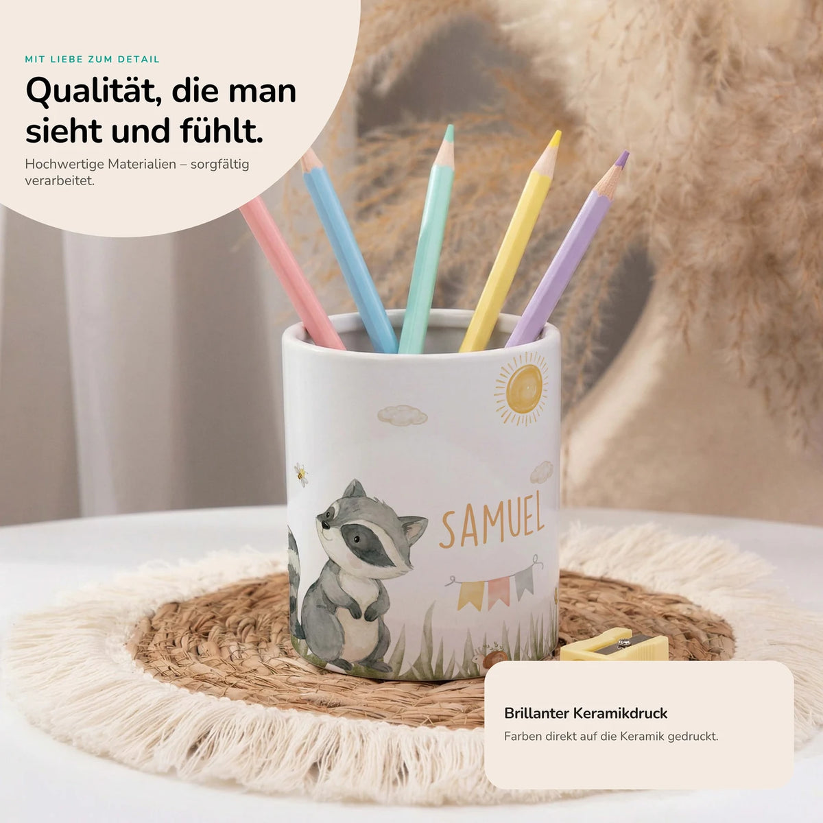 Personalisierter Stiftehalter Waschbär Sommer – Keramik mit Wunschname