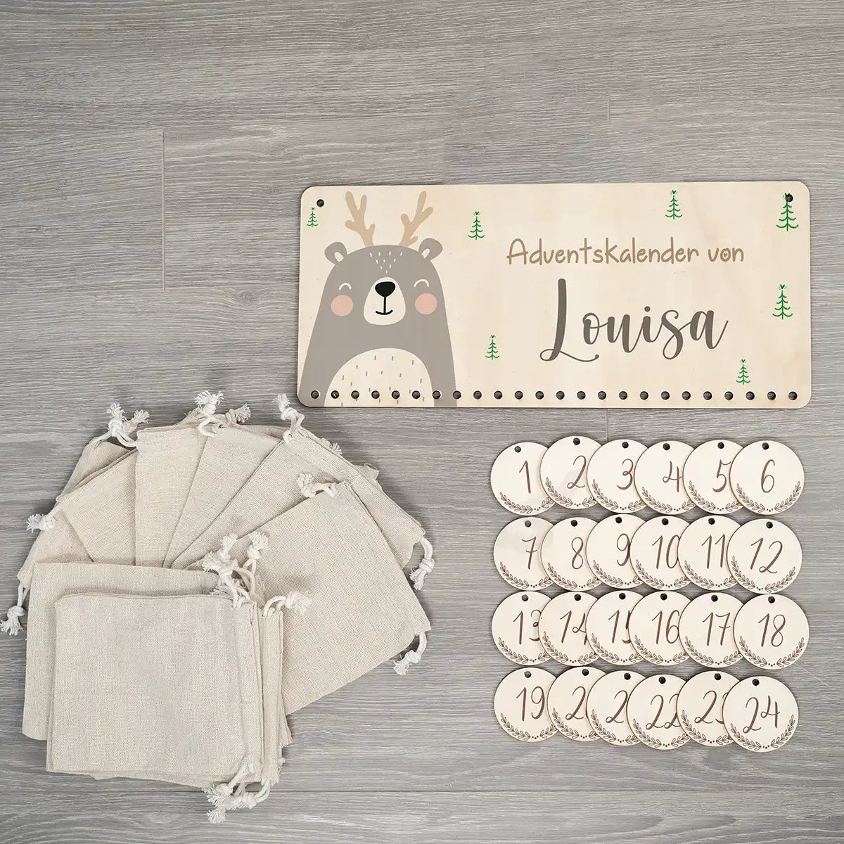Personalisierbarer Adventskalender farbig - Rentier grau