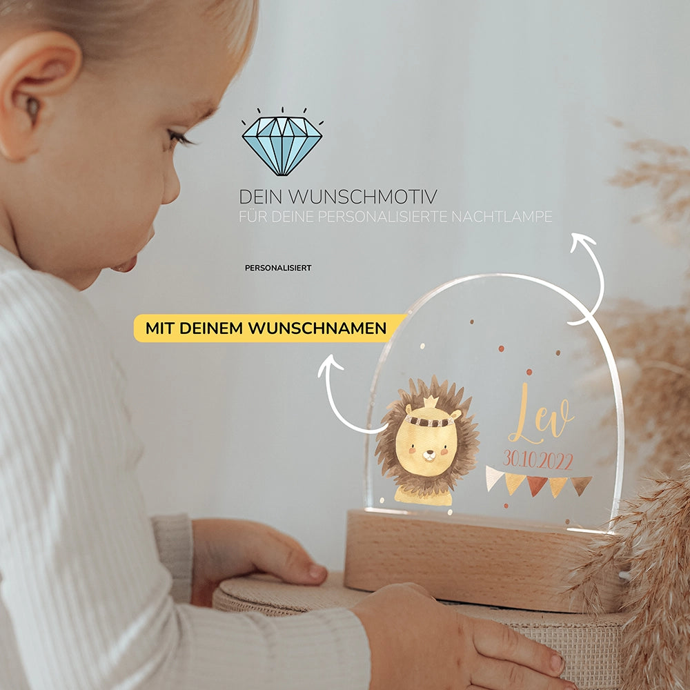 Kleinkind mit Nachtlicht Löwe mit Wunschnamen – Babygeschenk personalisiert