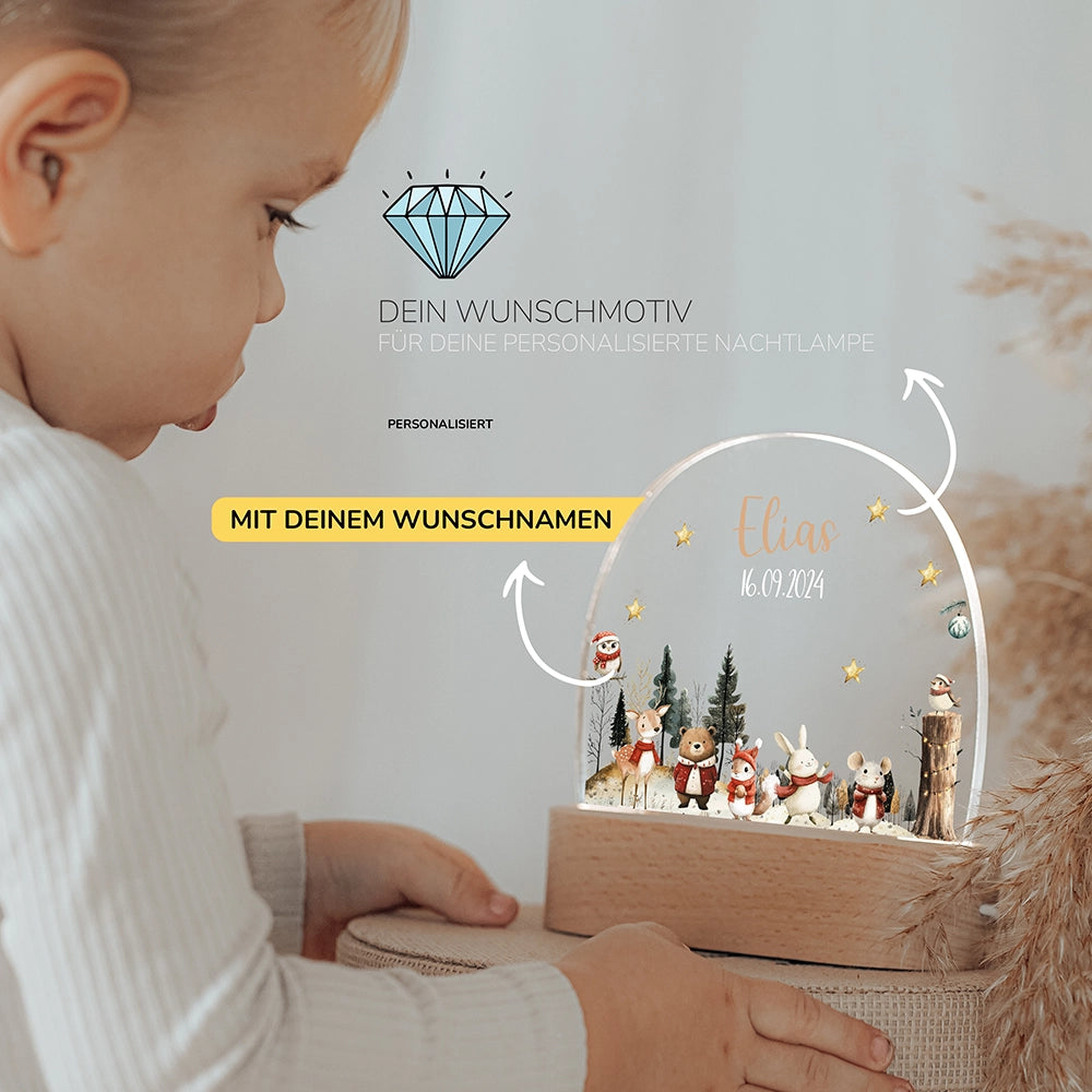 Kleinkind mit Nachtlicht Weihnachten mit Wunschnamen – Babygeschenk personalisiert