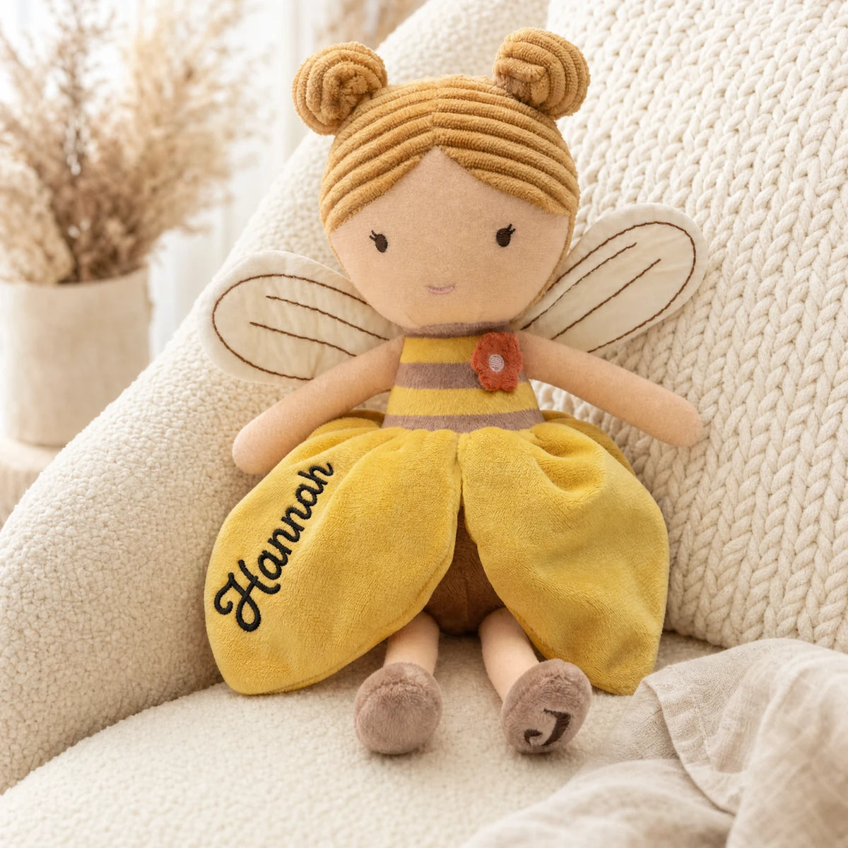 Jollein Stoffpuppe Fee Honig, Kuschelpuppe im Kinderzimmer