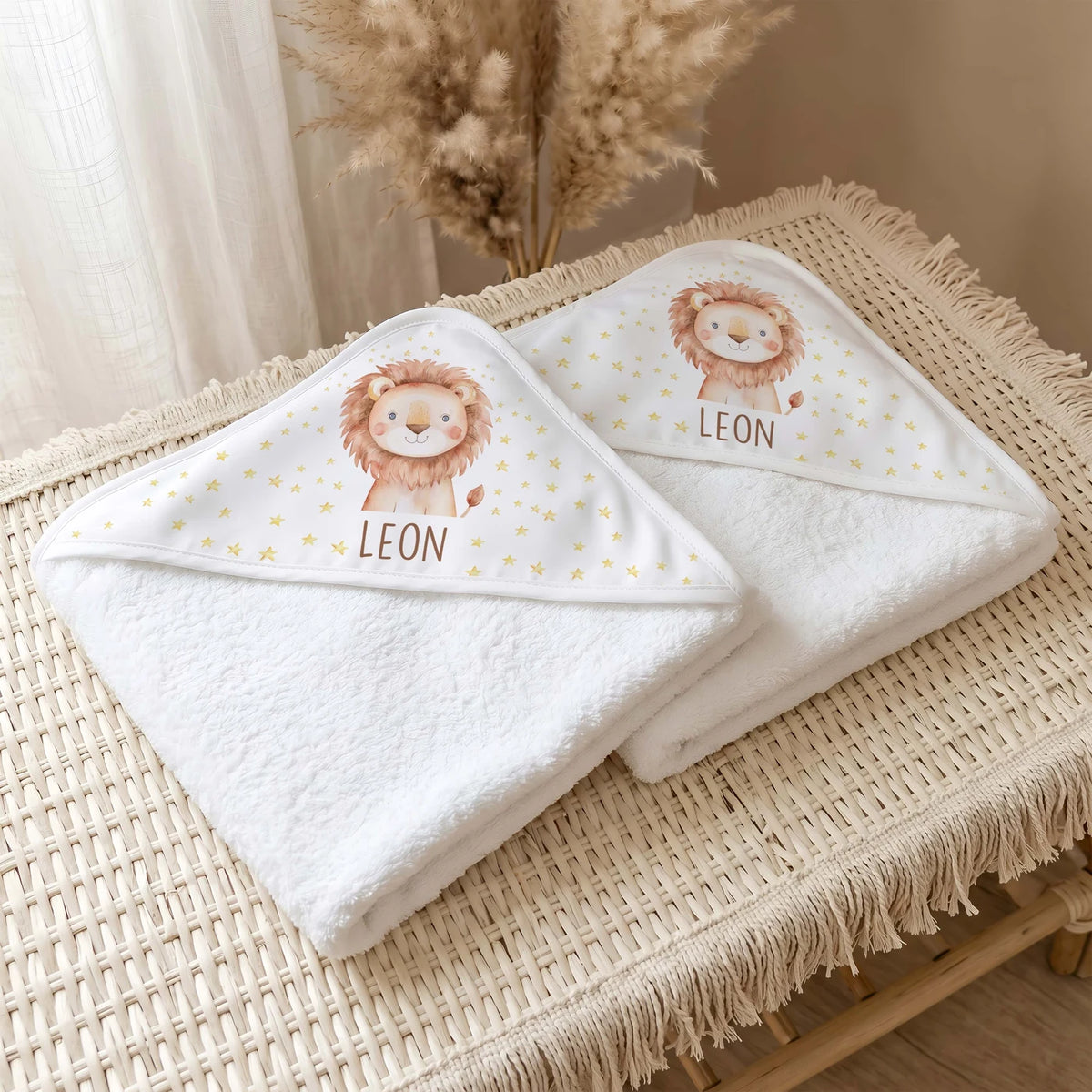 Personalisiertes Kapuzenhandtuch Baby – Löwe Sterne