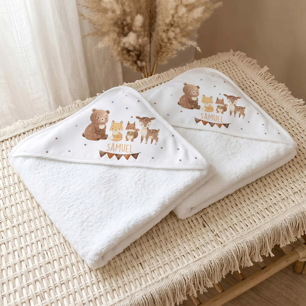 Personalisiertes Kapuzenhandtuch Baby – Waldtiere Wimpel