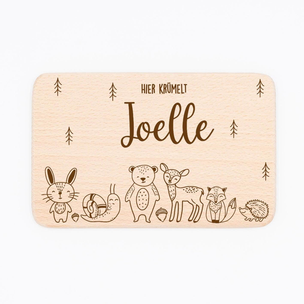 handcrafted breakfast board with waldtiere engraving