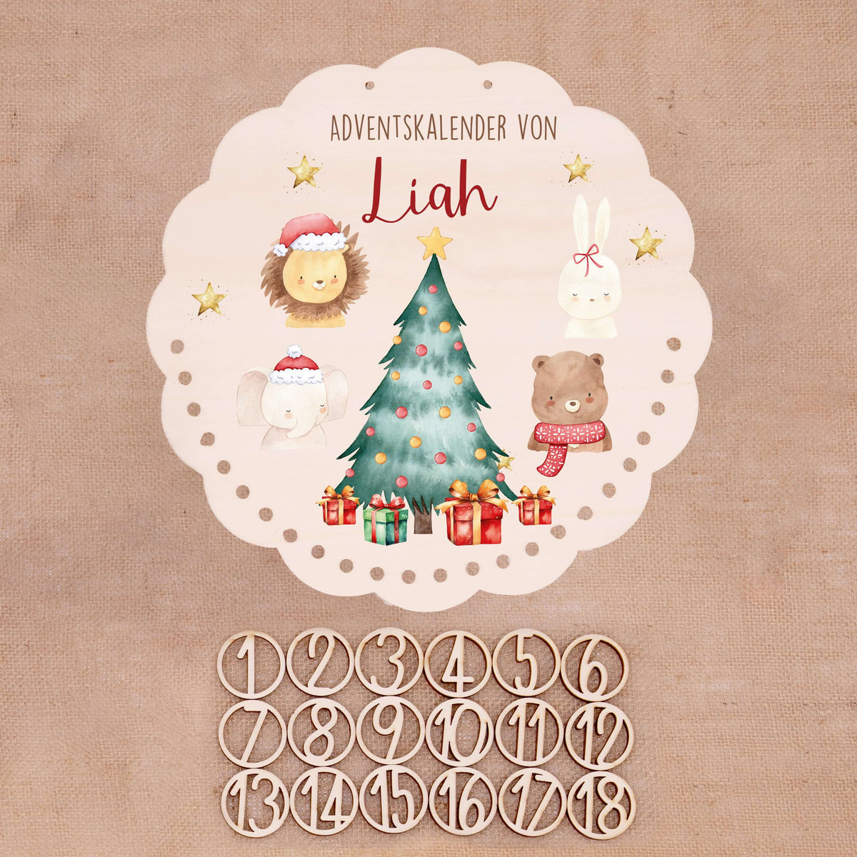 Personalisierter runder Adventskalender Kinder aus Holz  - Weihnachtliche Tierwelt