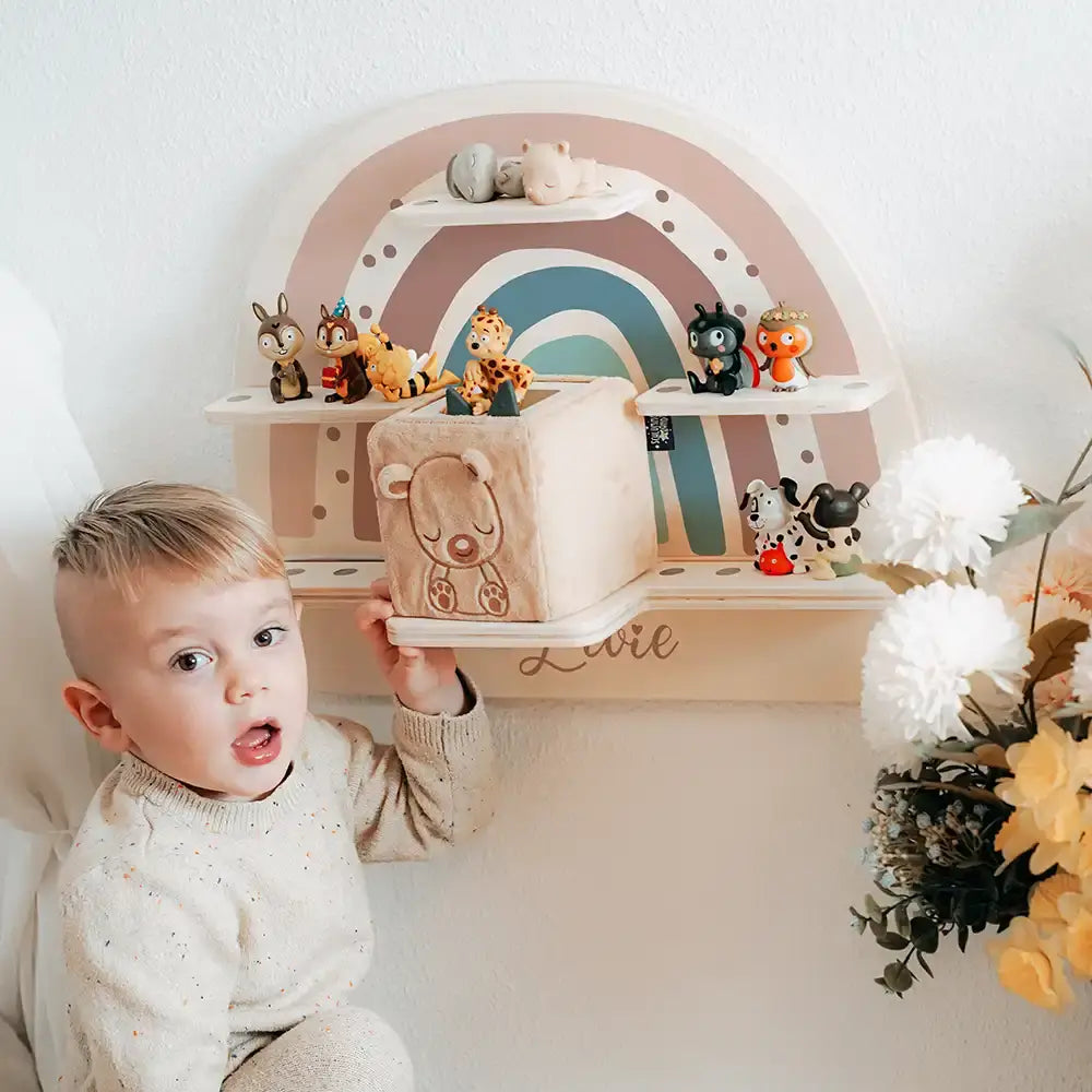 Tonie Regal aus Holz, Toniebox Regal personalisiert Regenbogen 9