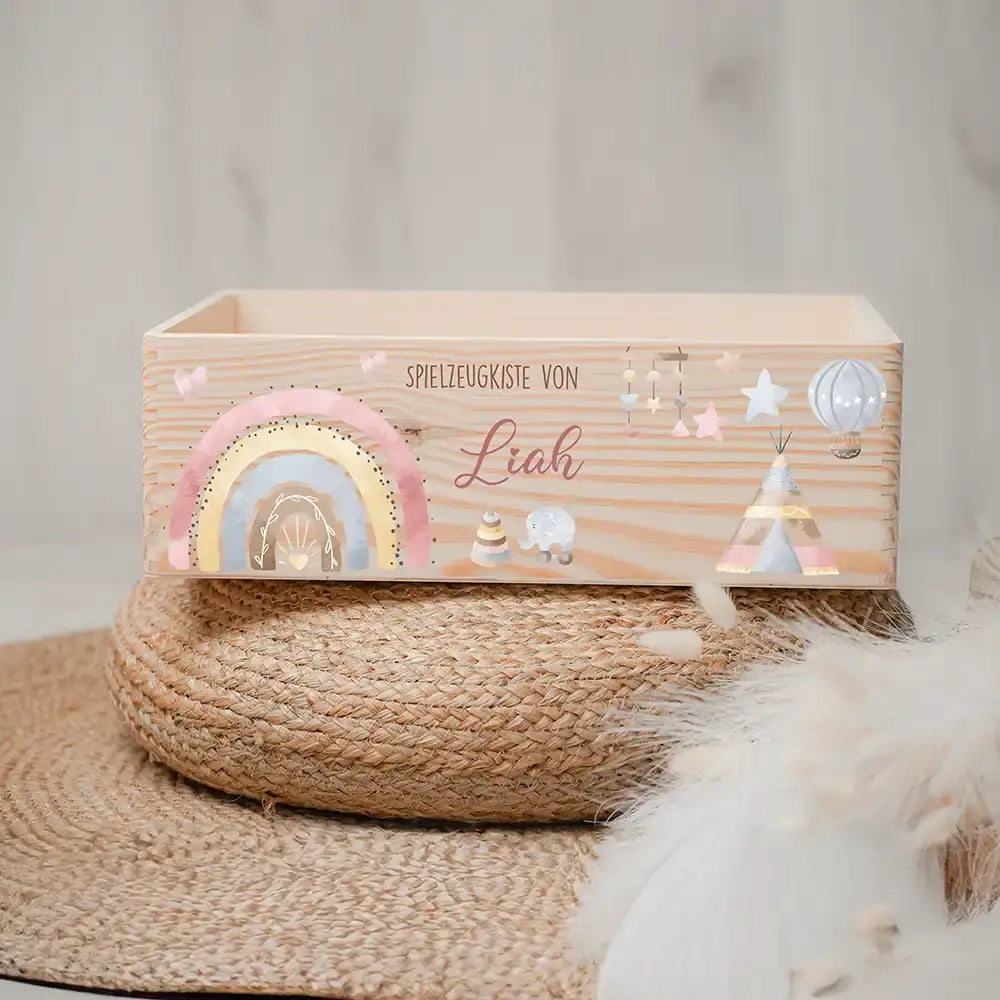 Spielzeugkiste personalisiert mit Namen - Baby Reh mit Regenbogen