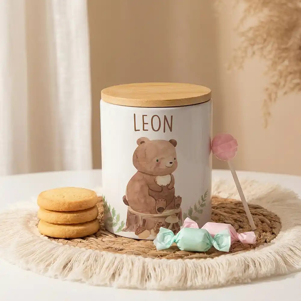 Personalisierte Keksdose Bär Wald aus Keramik mit Bambusdeckel - Wunschname - kadsmood.com