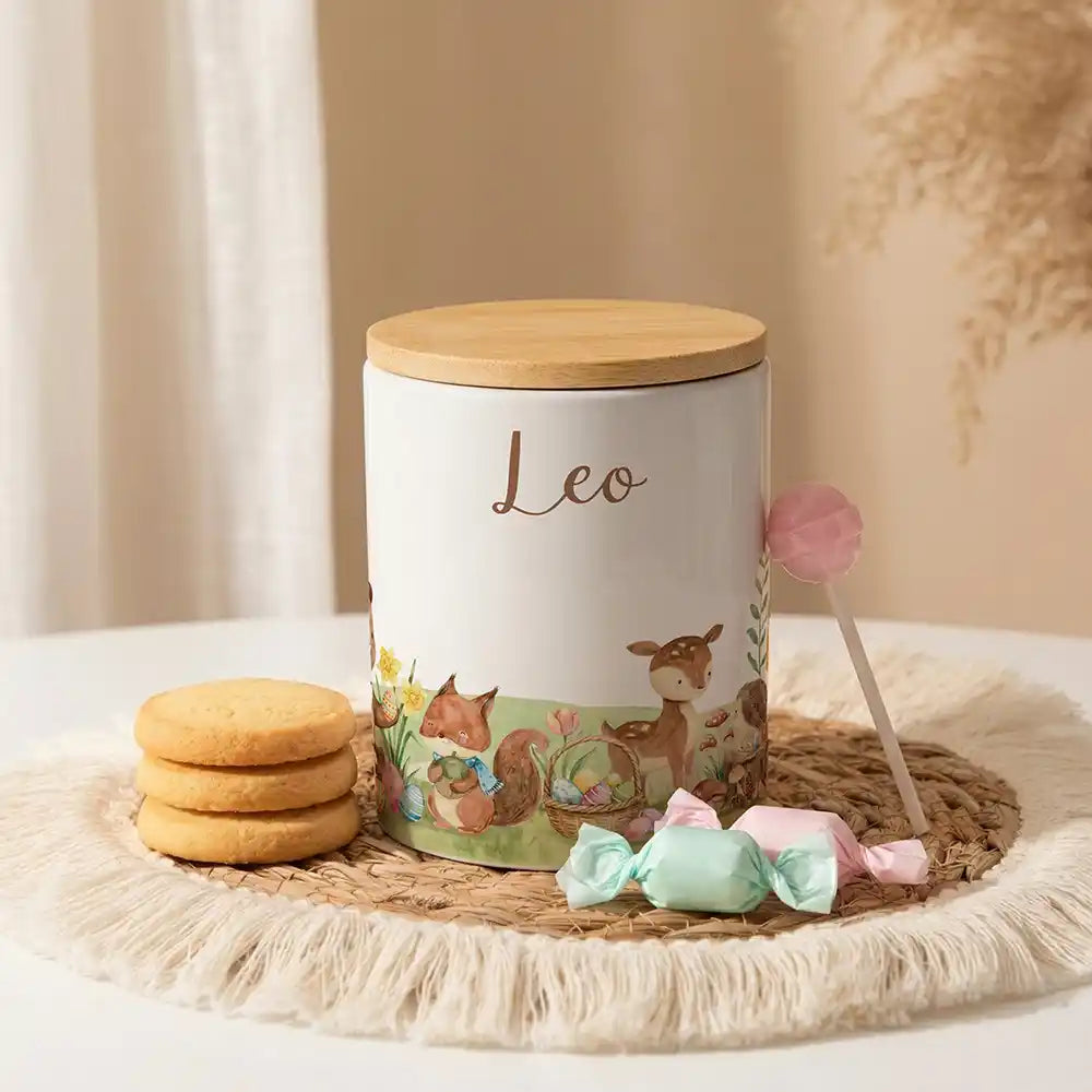 Personalisierte Keksdose Ostern Frühlingswiese aus Keramik mit Bambusdeckel - Wunschname - kadsmood.com