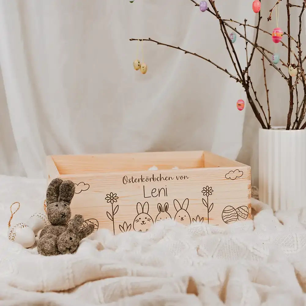 Osterkiste Holz personalisiert - Hasenwiese