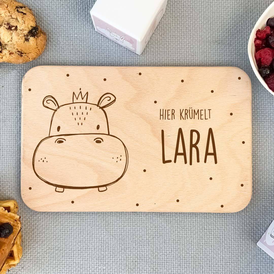 close-up of engraved name on personalized breakfast board