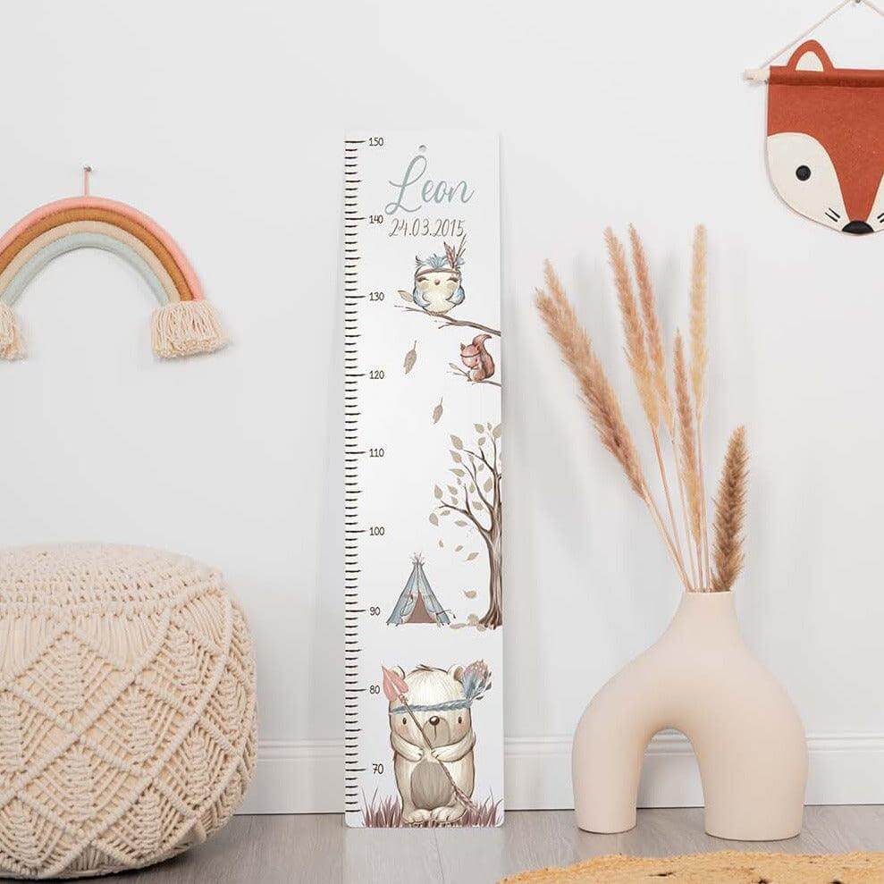 growth chart with woodland bär design and personalized name